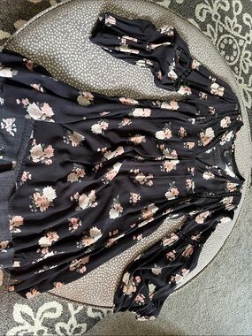 Forever 21 Black Floral Babydoll Dress
